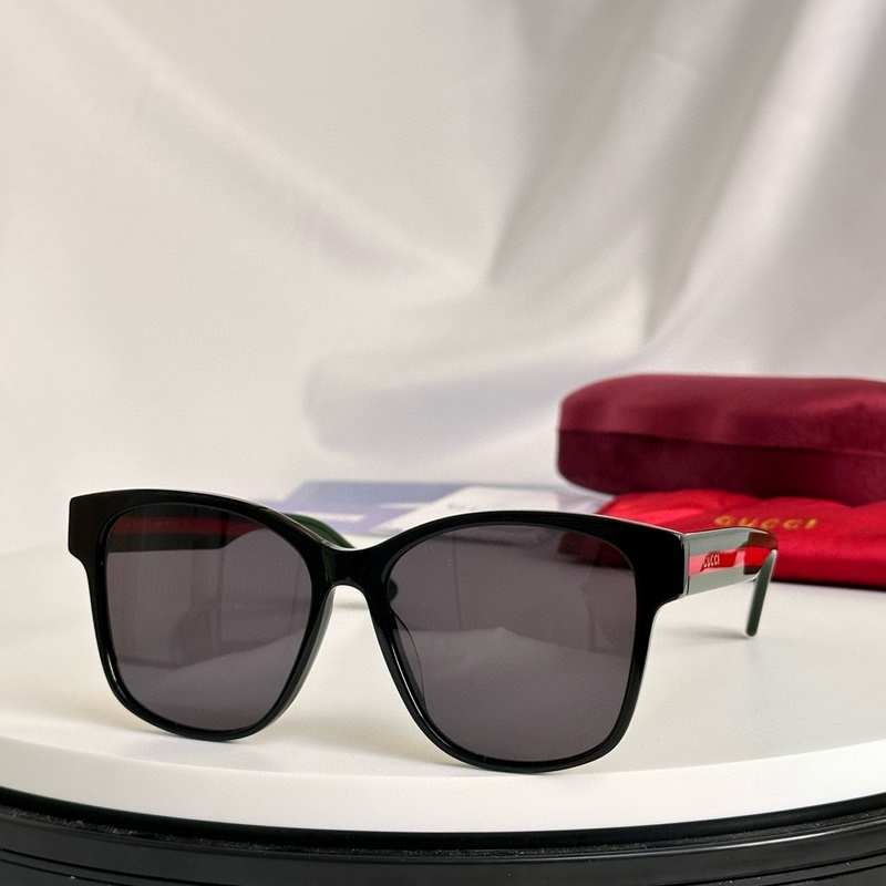 Gucci Sunglasses 270